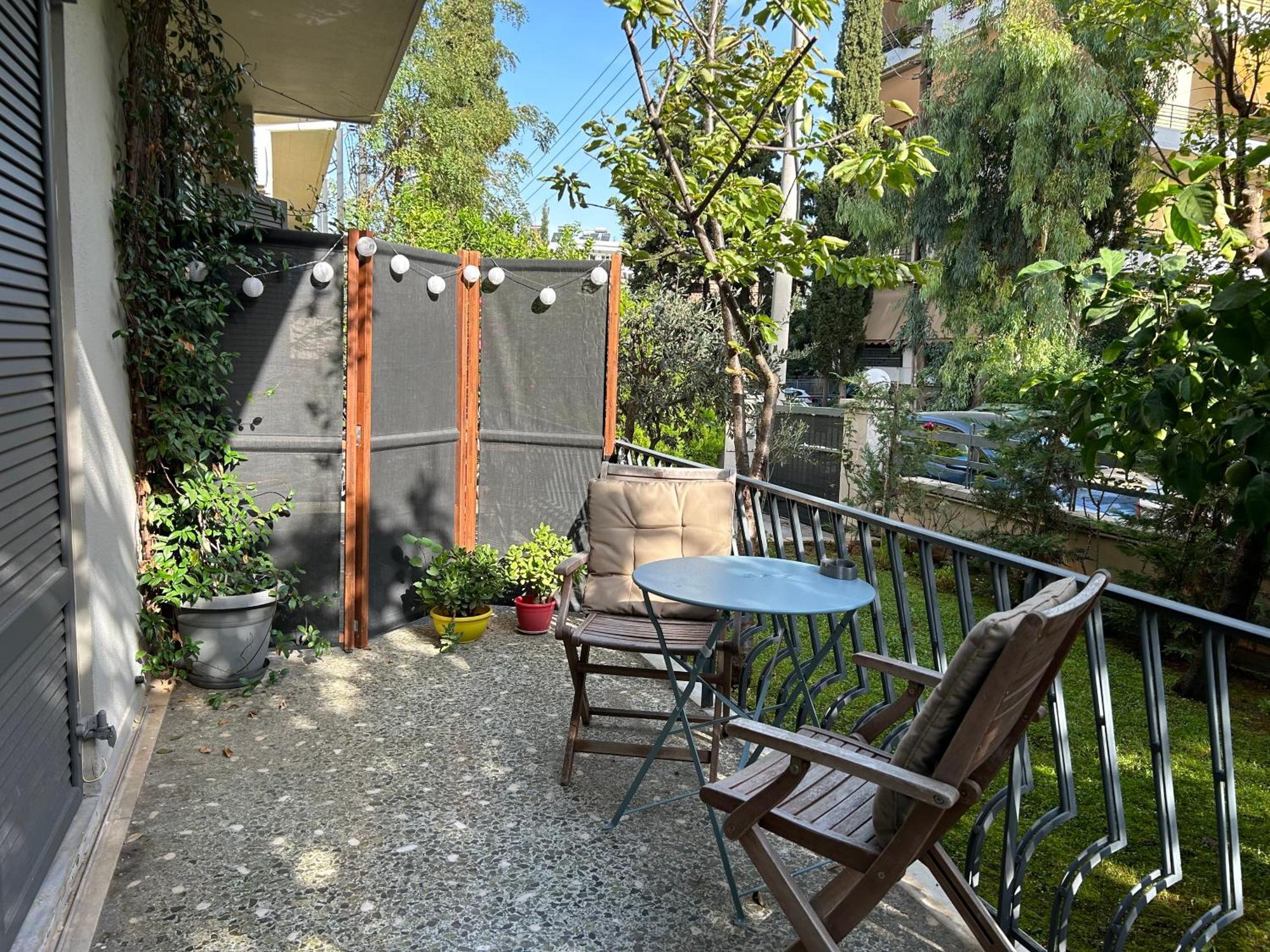 Small Gem Studio Athens, Next To Metro Nomismatokopeio Exterior photo